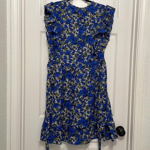 Floral Dress, size XL, Tie Waist, deep v-neck, back zipper - Picture 4 of 6